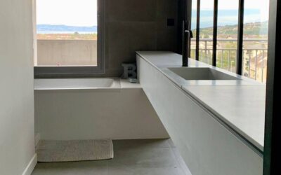 Conception et pose d’un meuble de salle de bain sur mesure à Thonon-Les-Bains